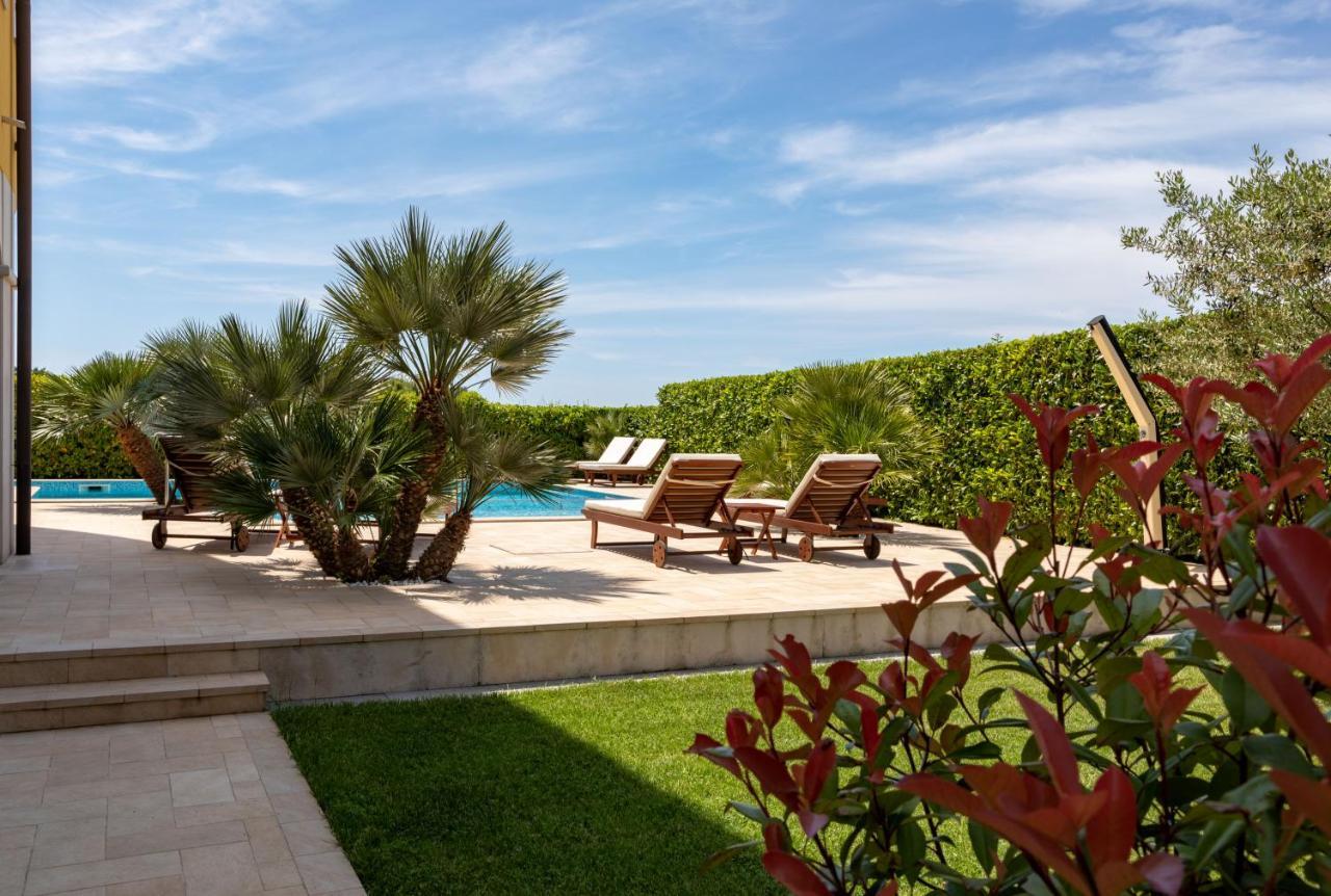 B&B Villa Oasa 1 Ρόβινι Εξωτερικό φωτογραφία