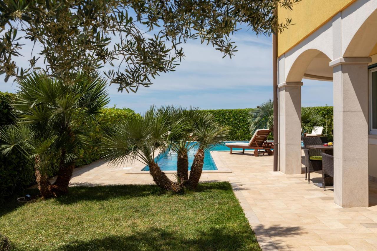 B&B Villa Oasa 1 Ρόβινι Εξωτερικό φωτογραφία