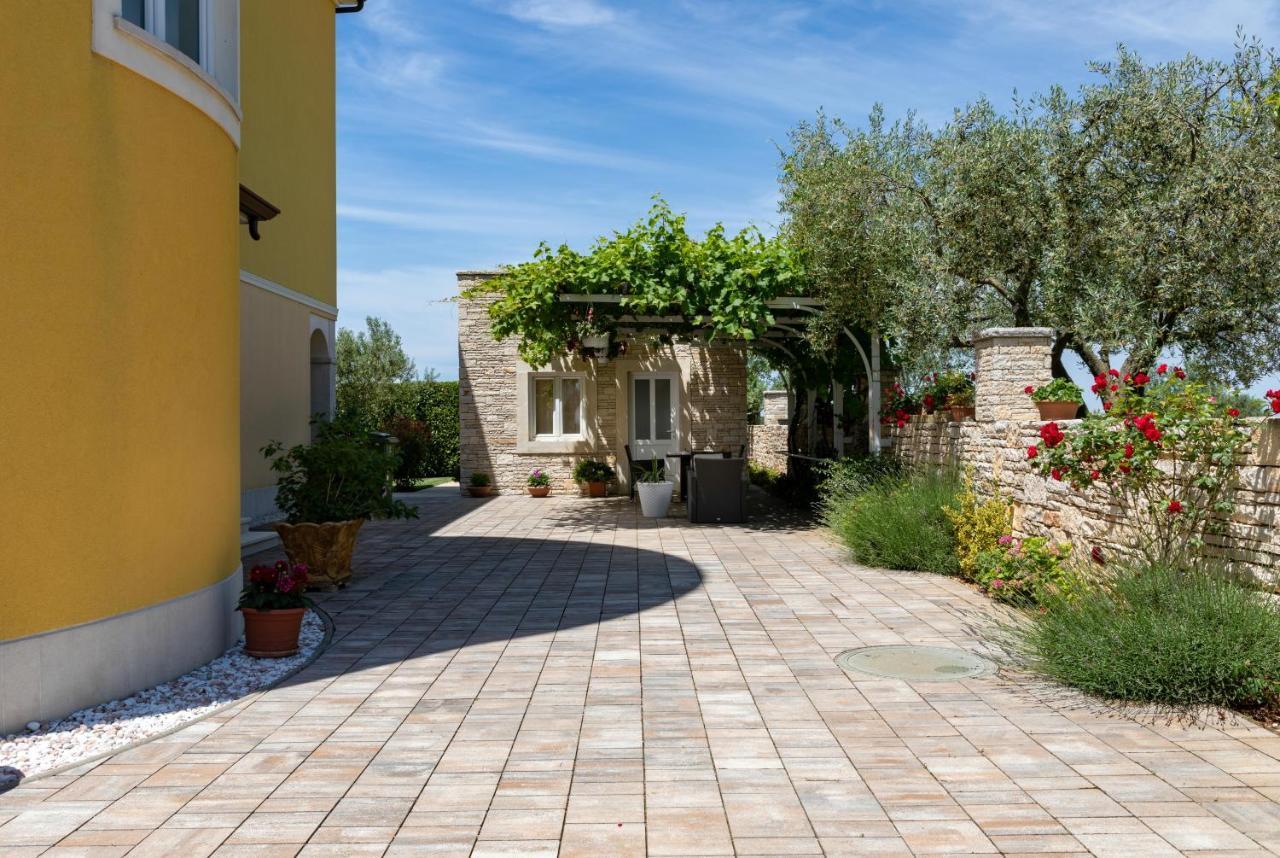 B&B Villa Oasa 1 Ρόβινι Εξωτερικό φωτογραφία