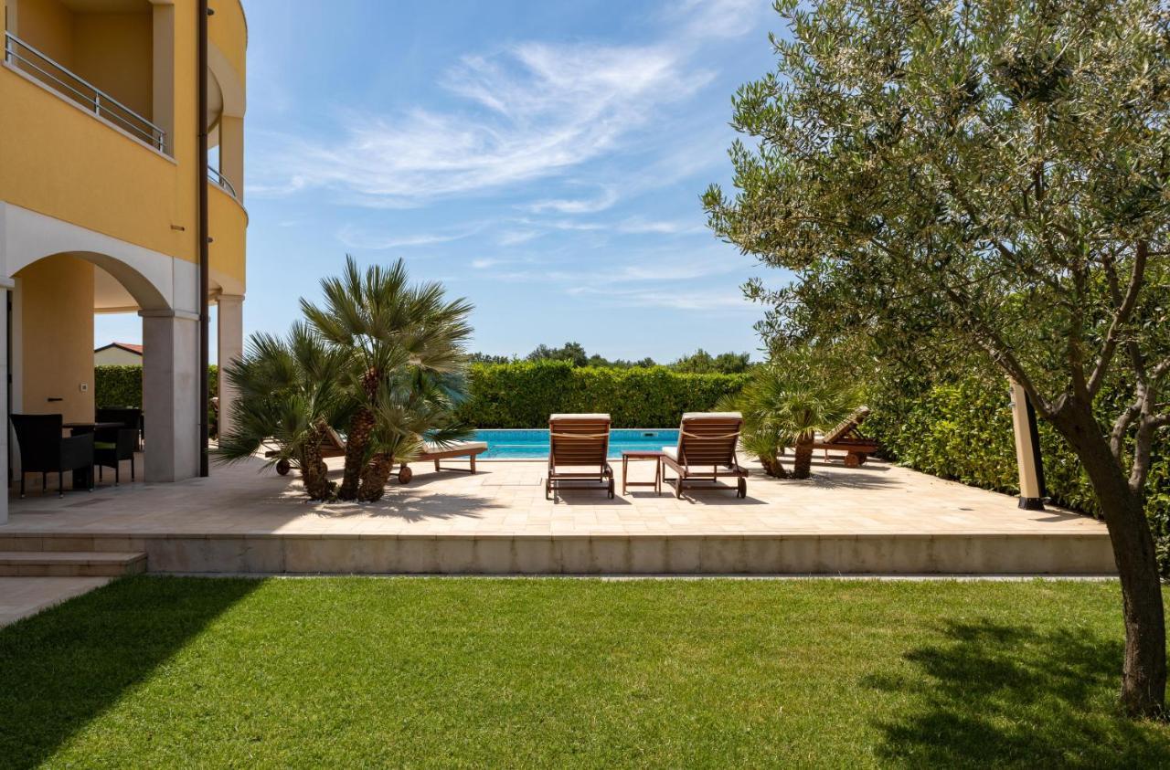 B&B Villa Oasa 1 Ρόβινι Εξωτερικό φωτογραφία