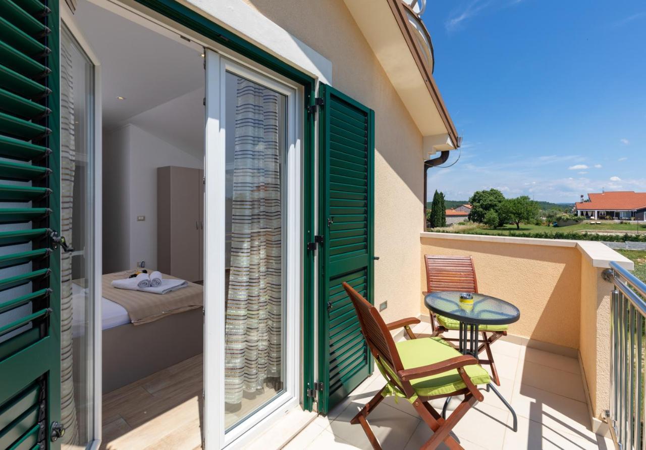 B&B Villa Oasa 1 Ρόβινι Εξωτερικό φωτογραφία